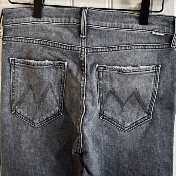 MOTHER The Rascal Ankle Fray Jeans Size 26 Raw Hem Stitching in the Dark Gray - Picture 4 of 12